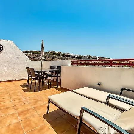 Los Balandros Penthouse Apartment *